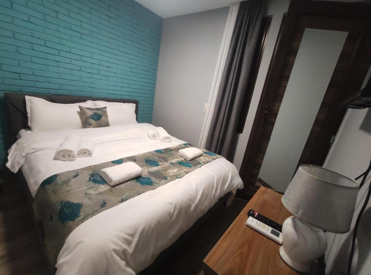 Tbilicity Hotel Tbilissi Extérieur photo