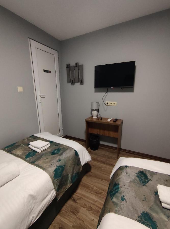 Tbilicity Hotel Tbilissi Extérieur photo